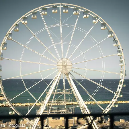 8 Archi Sul Mare Exclusive Sea View 巴里