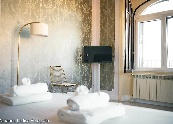 8 Archi Sul Mare Exclusive Sea View * Bari