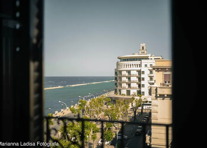 8 Archi Sul Mare Exclusive Sea View Bari