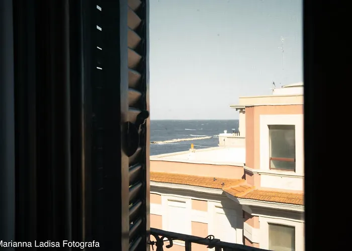 8 Archi Sul Mare Exclusive Sea View Бари