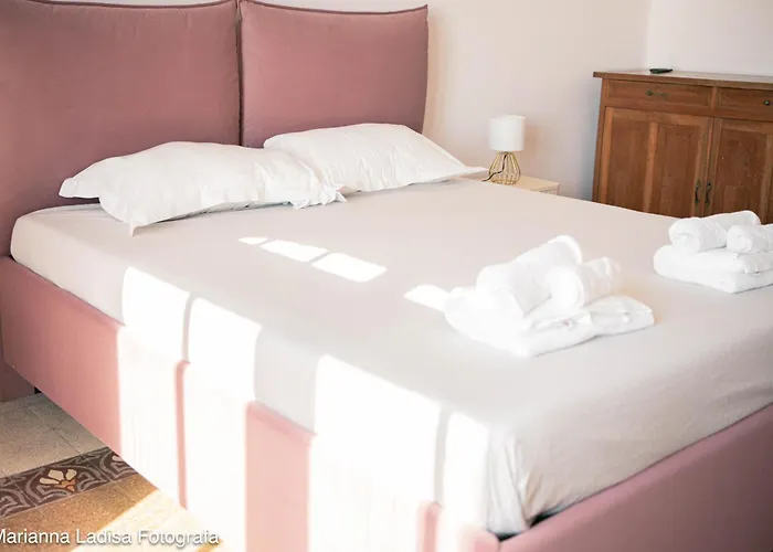 8 Archi Sul Mare Exclusive Sea View Apartman *